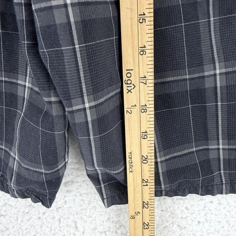 Hurley Shorts Mens 38 Gray Plaid Chino Flat Front‎ 11 Inseam Casual Summer